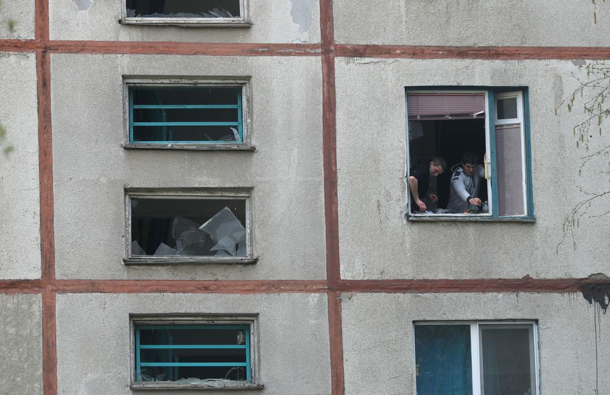 Un edificio bombardeado por las tropas rusas en Kharkiv.