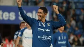 La mala racha del CD Tenerife con Bodiger: ocho titularidades, cero victorias