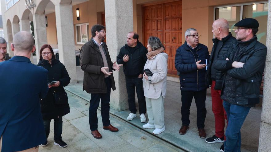 Concello y vecinos de Arteixo unen fuerzas para exigir más Guardia Civil