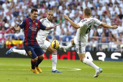 Real Madrid y Barcelona se enfrentan en el Bernabéu