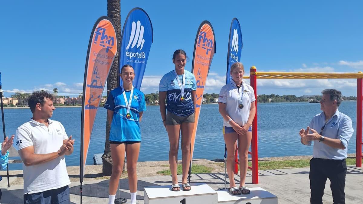 Gabriela Mendes sube a lo más alto del podio en Alcúdia.