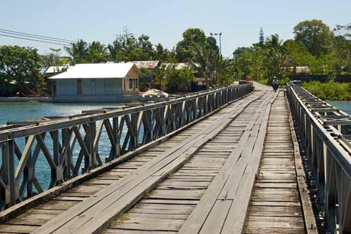 Las infraestructuras en la mayor parte de Molucas son muy básicas.