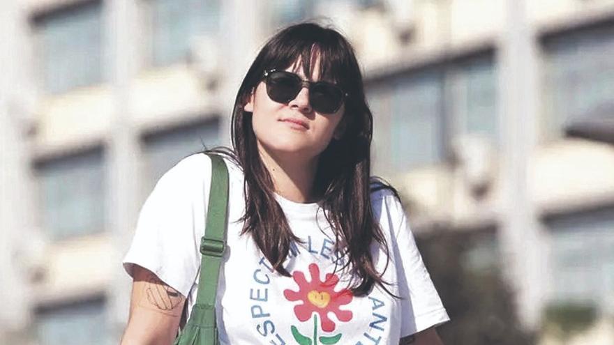 Ana Palencia, enfermera: "Gano 32.000 euros y no me da para un piso"