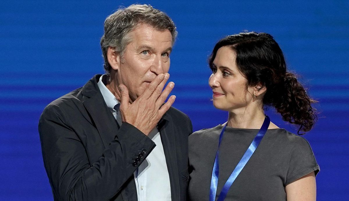 Alberto Núñez Feijóo e Isabel Díaz Ayuso, en el Congreso Nacional del PP.