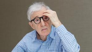 fcasals35277007 woody allen during a movie promotion  caf  society   on july160824175836