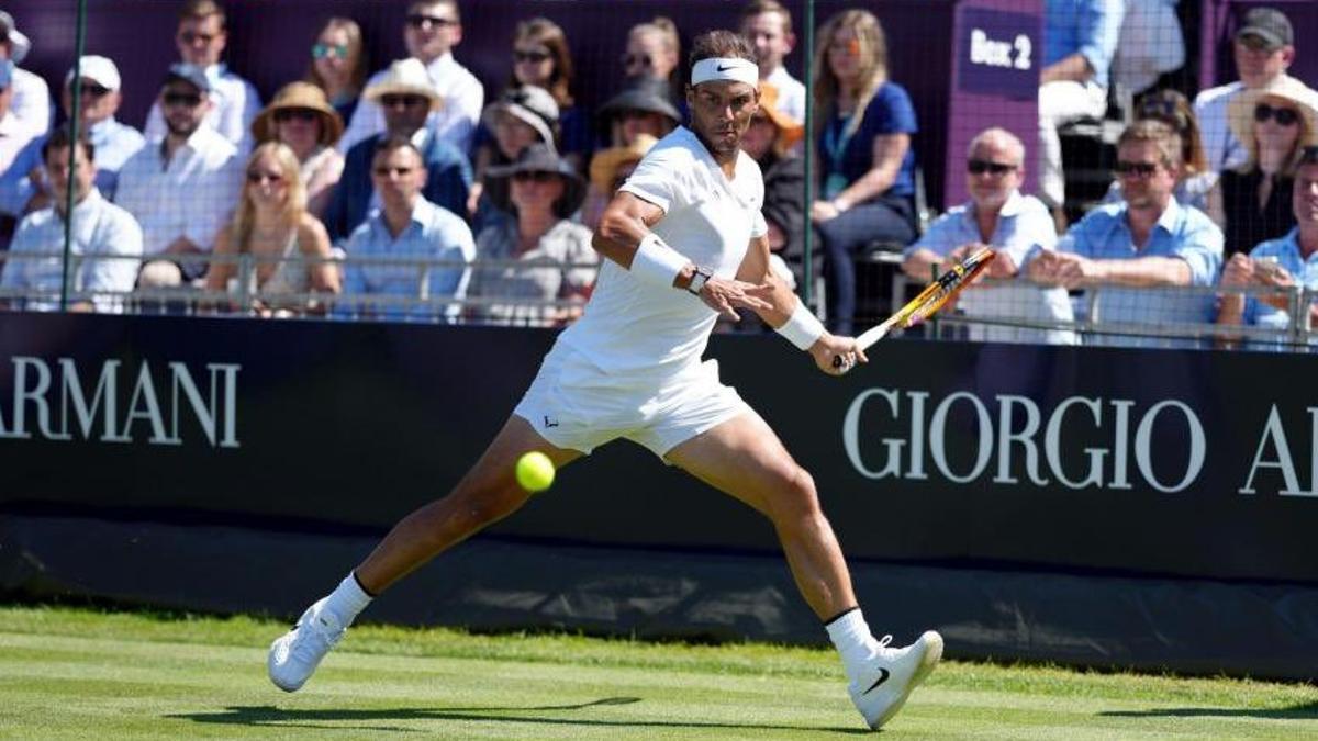 Nadal tanca amb derrota la preparació per a Wimbledon