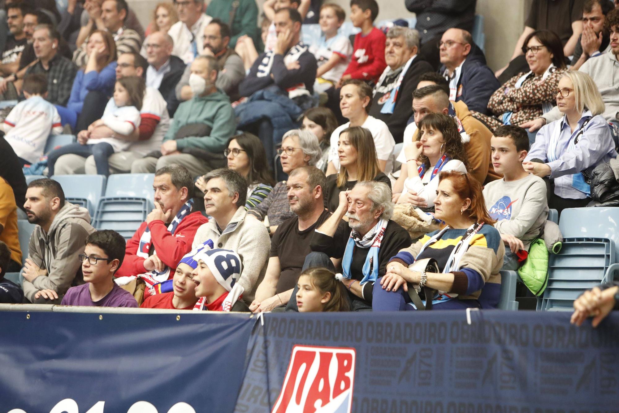 Monbus Obradoiro vs Lenovo Tenerife; búscate en la grada