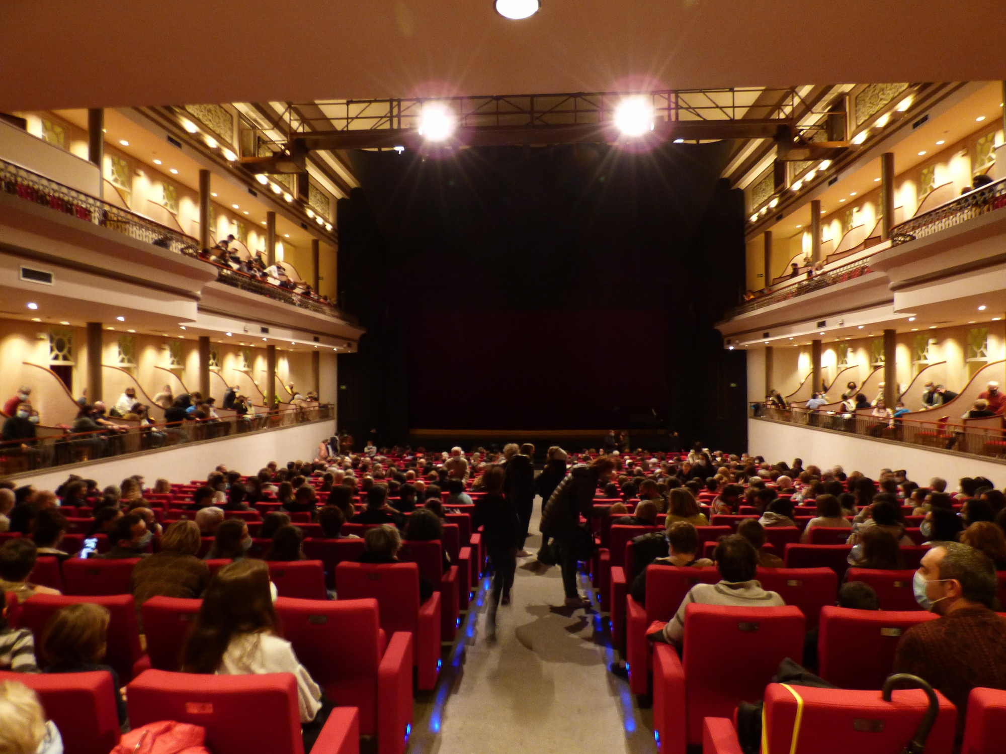 Els Pastorets del Monturiol tornen a omplir el Teatre el Jardí