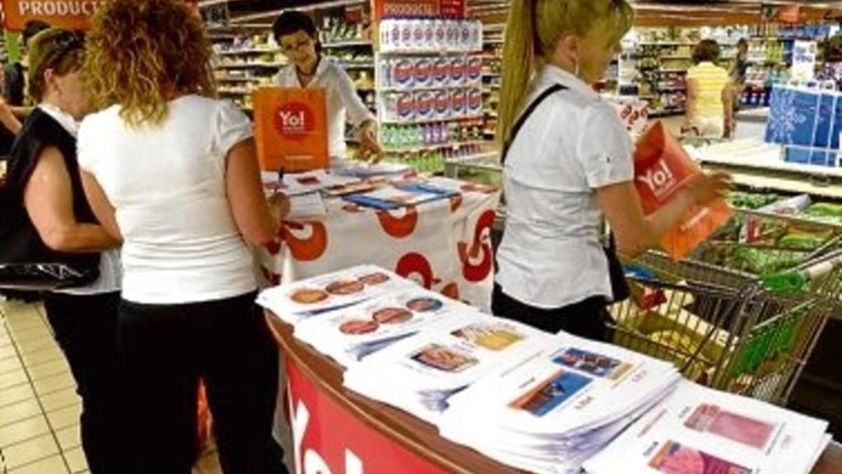 Estudio de mercado para comprobar la aceptación de marcas blancas en un establecimiento de Barcelona.