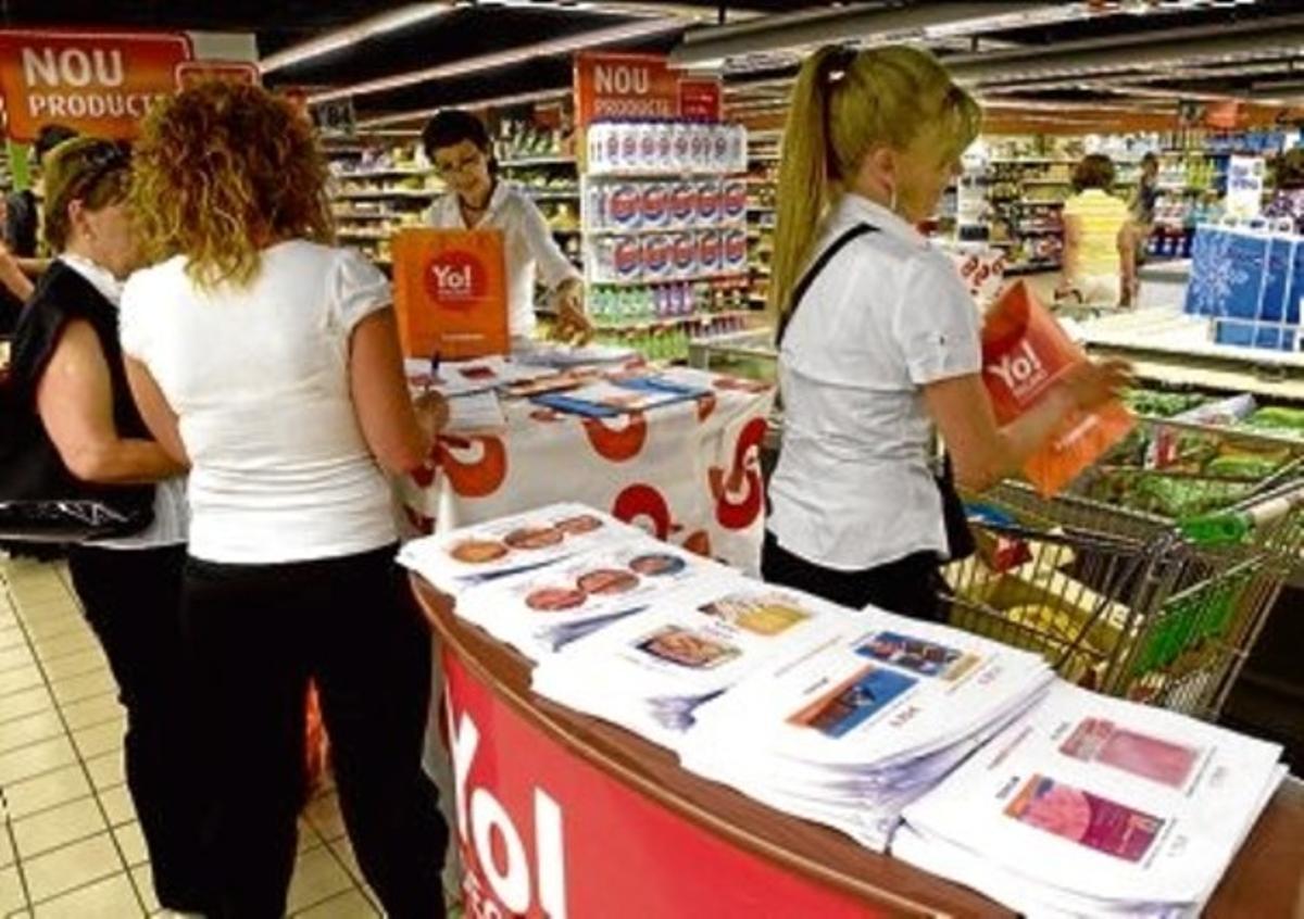 Estudi de mercat per comprovar l’acceptació de marques blanques en un establiment de Barcelona. Estudi de mercat per comprovar l’acceptació de marques blanques en un establiment de Barcelona.