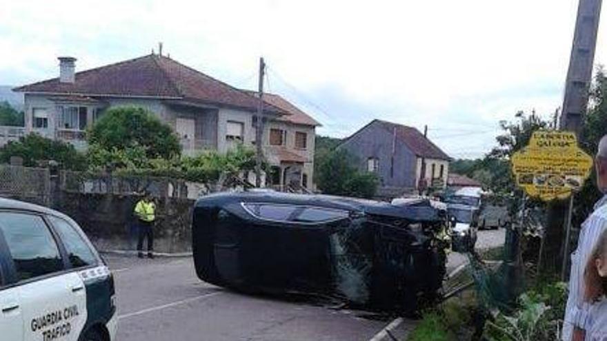 Imagen del accidente de esta mañana en Tomeza.