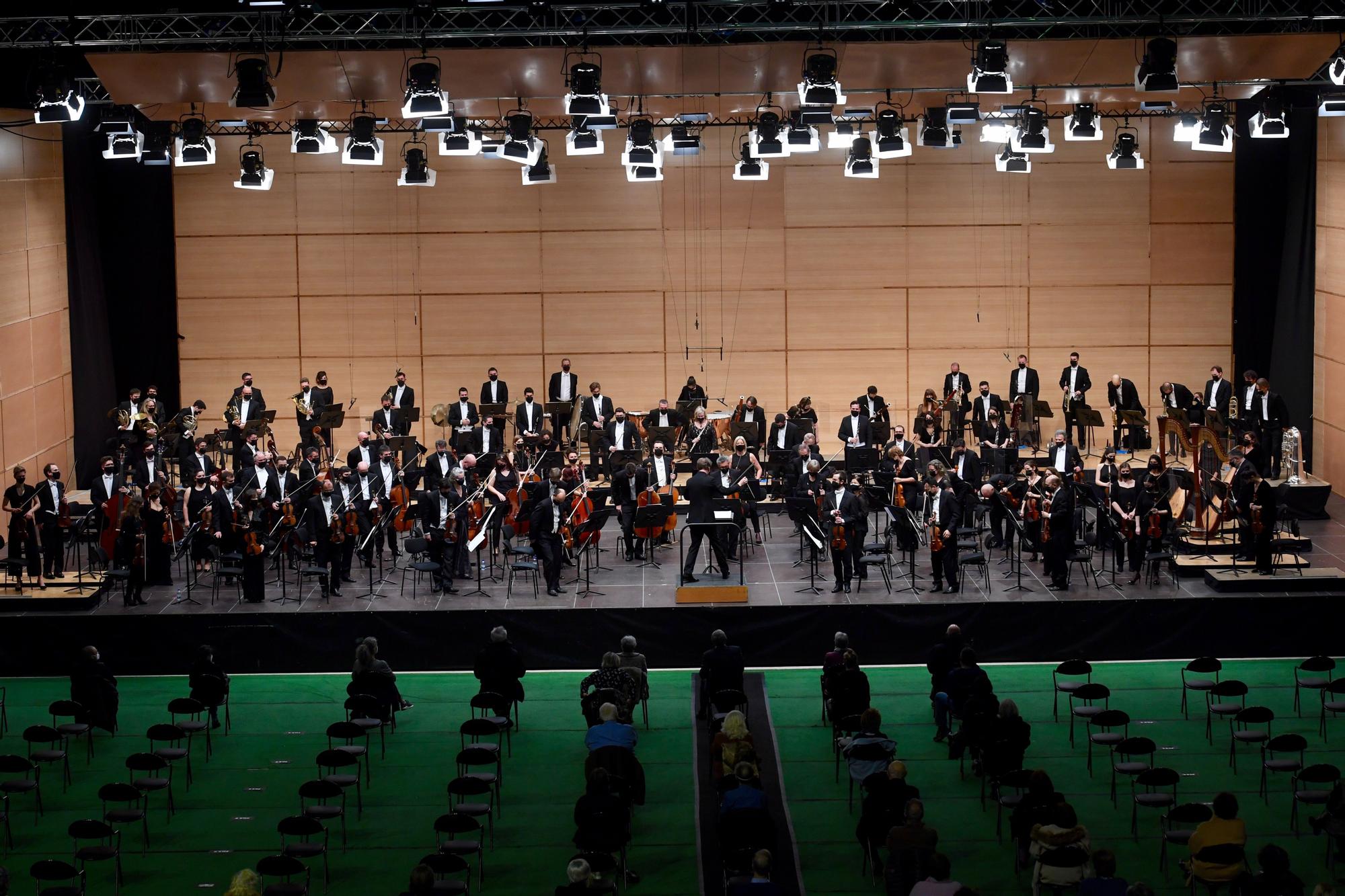La Sinfónica sube a cien músicos al escenario del Coliseum para interpretar a Strauss