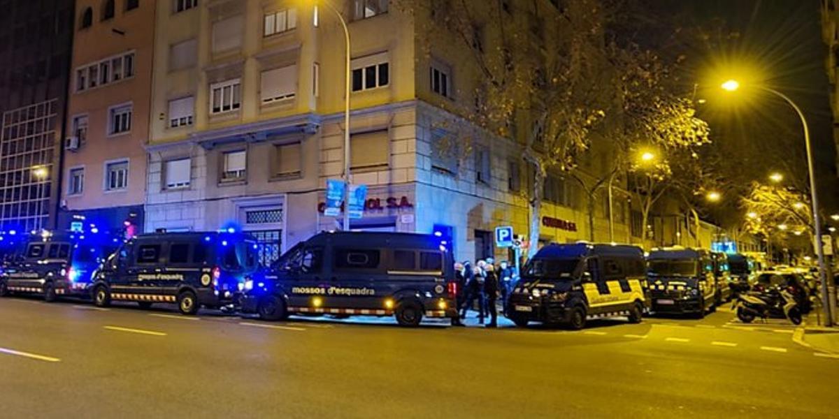 Batuda de matinada a la discoteca Wanasah de Barcelona Batuda de matinada a la discoteca Wanasah de Barcelona