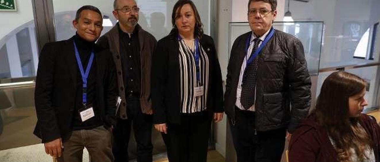 Por la izquierda, Yaisel Juan Borrell Pichs, Eduardo Dopico, Marlene Bartolomé y Horacio Montes.