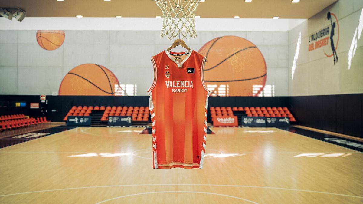 Valencia Basket estrena equipación en un año ilusionante en la capital del Turia