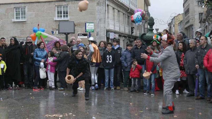 Las &quot;Olas&quot; anticipan el Entroido en Xinzo de Limia