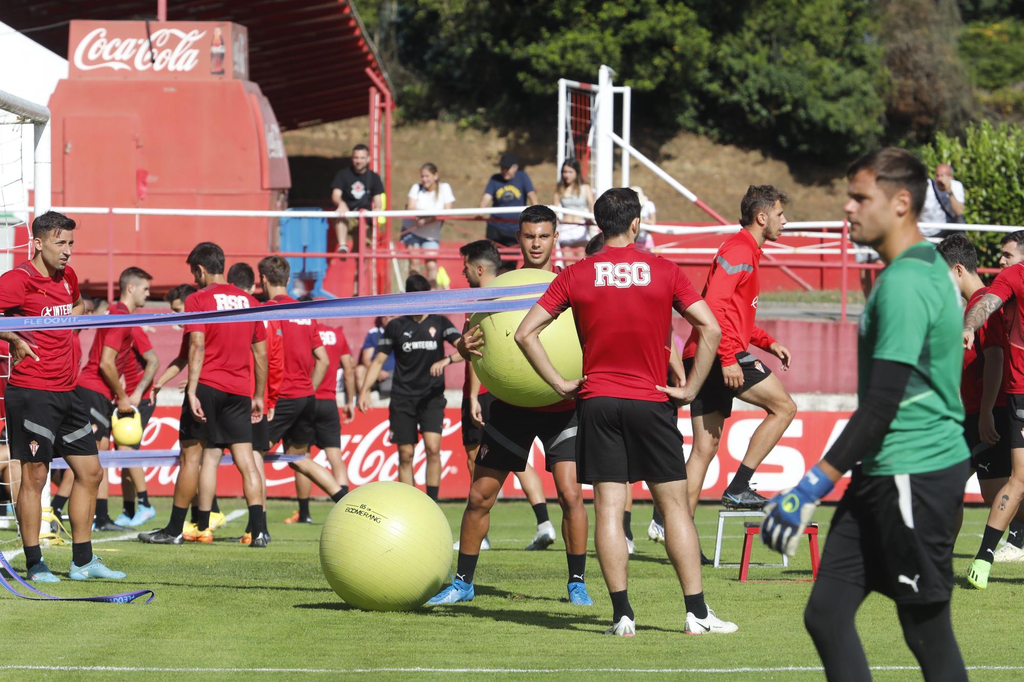 Entrenamiento del Sporting en Mareo