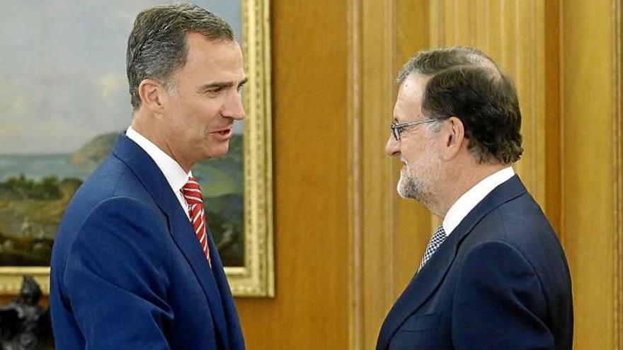 El rei va encarregar a Rajoy que formi govern