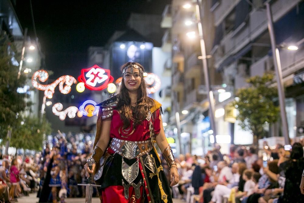 Benidorm se rinde a moros y cristianos