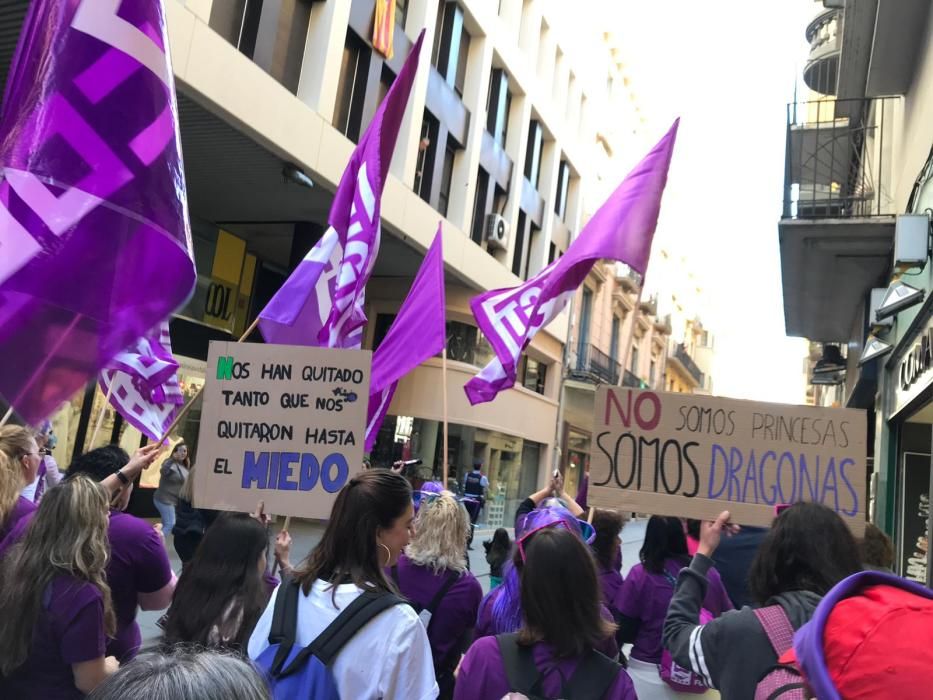 Manifestació estudiantil a Girona de la vaga del vuit de març