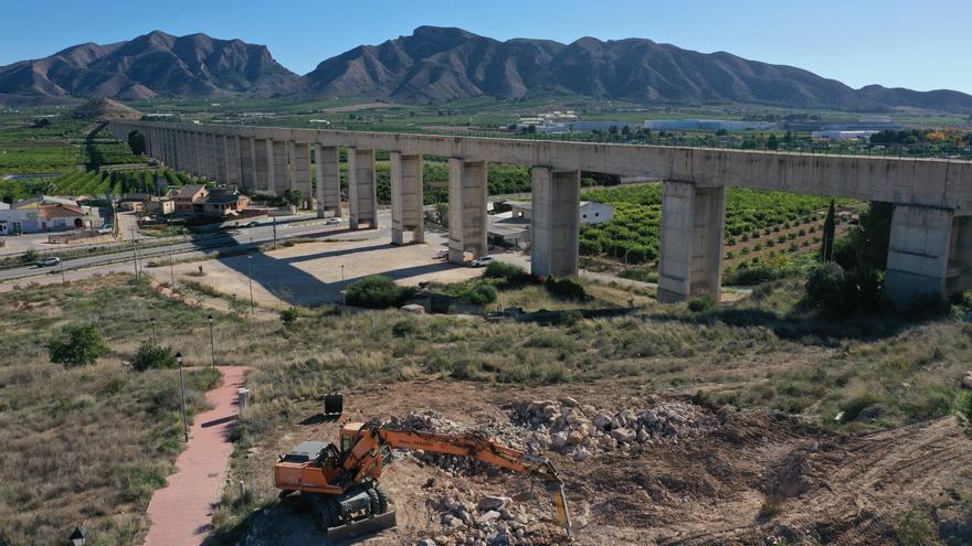 El Gobierno vinculará hasta 2027 la tarifa del agua desalada a la evolución del precio de la energía eléctrica