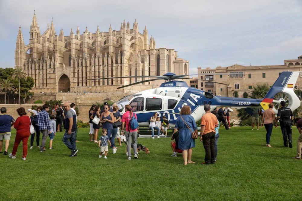 Diada de la Policía Nacional en el Parc de la Mar