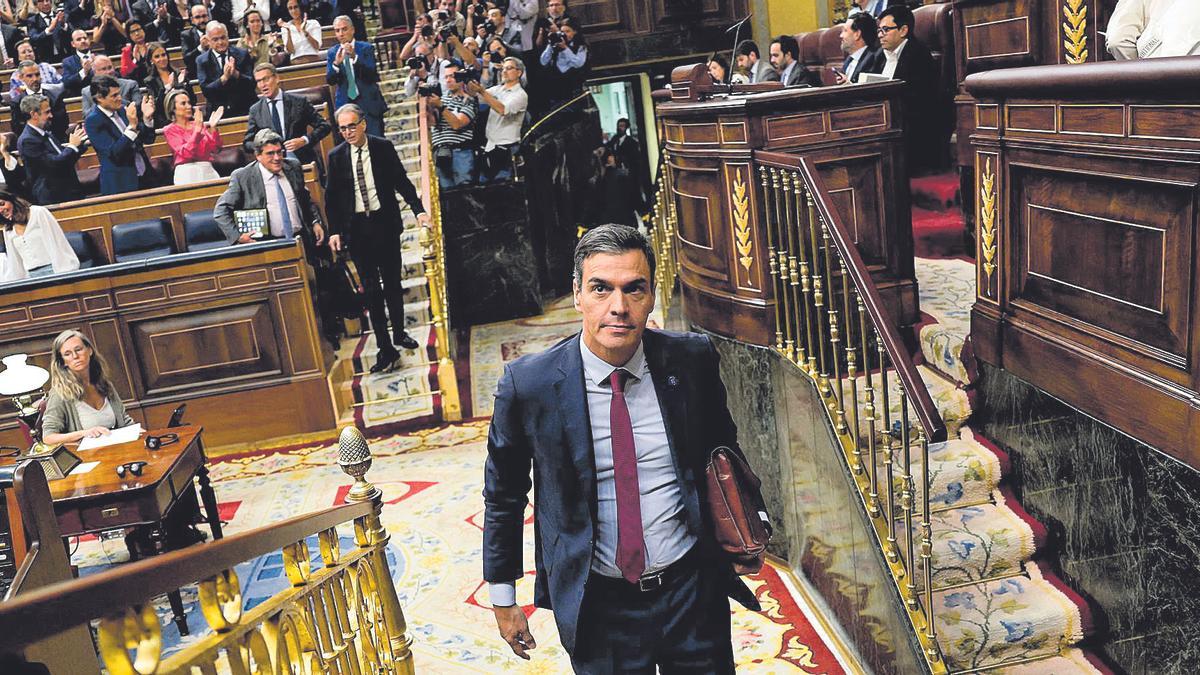 El líder del PSOE, Pedro Sánchez, en el hemiciclo del Congreso, el 27 de septiembre, día de la primera votación de la investidura fallida del presidente del PP,  Alberto Núñez Feijóo