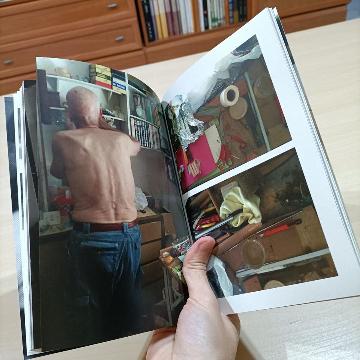 Interior del fotolibro '¿Cuándo vienes a comer?', de Joel Peláez Amador.