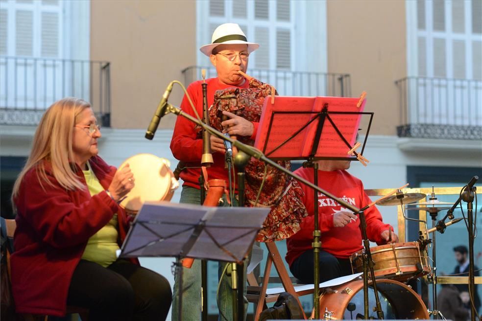 'Todos a bailar' en la plaza San Pedro Nolasco