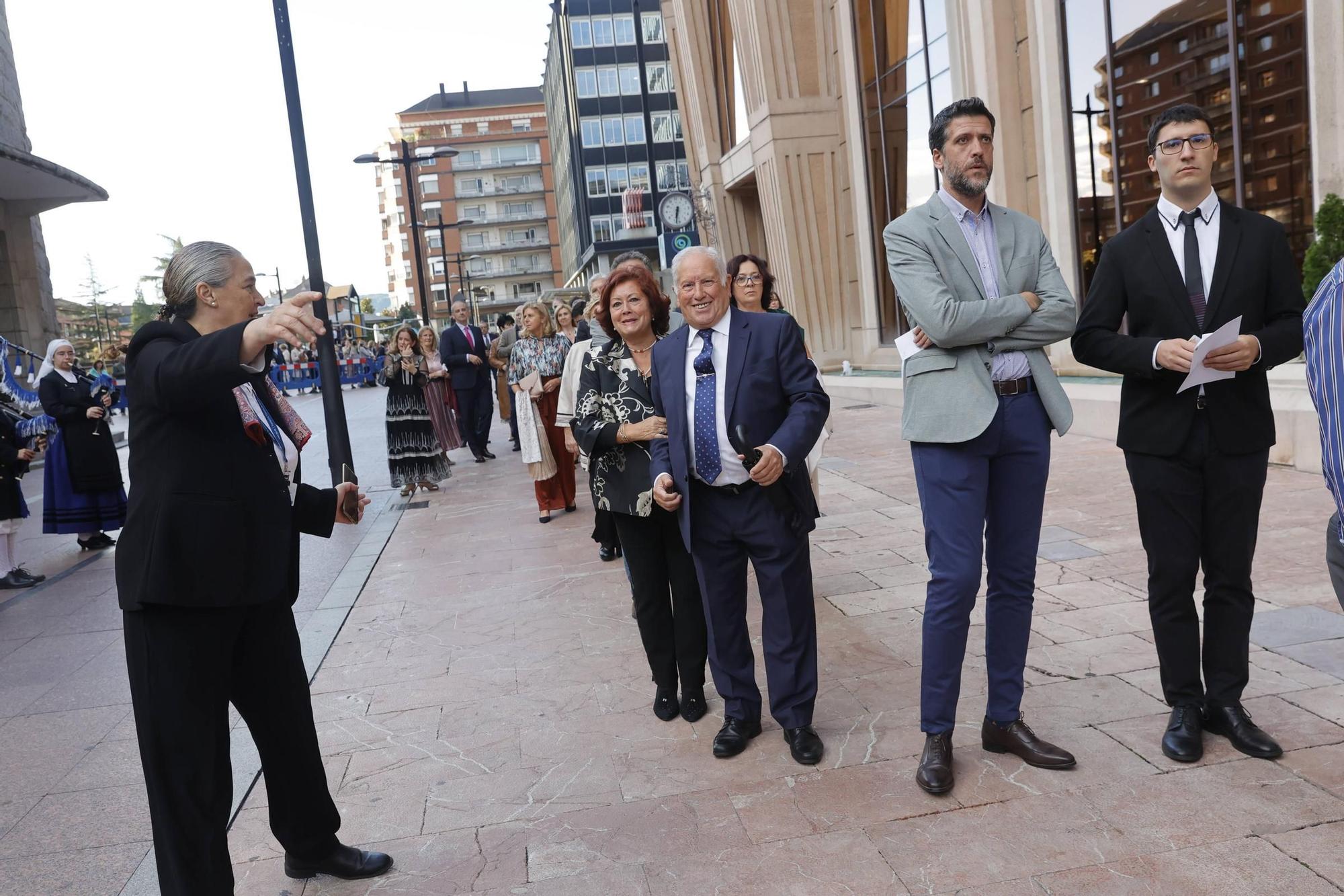 EN IMÁGENES: La Familia Real asiste en Oviedo al concierto de los premios "Princesa de Asturias"