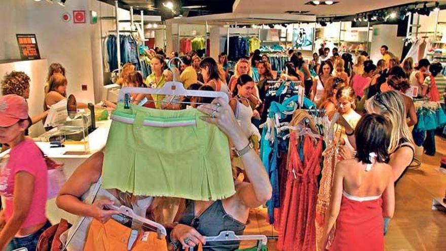 Los comerciantes isleños sitúan el incremento en las ventas cerca del 5%.