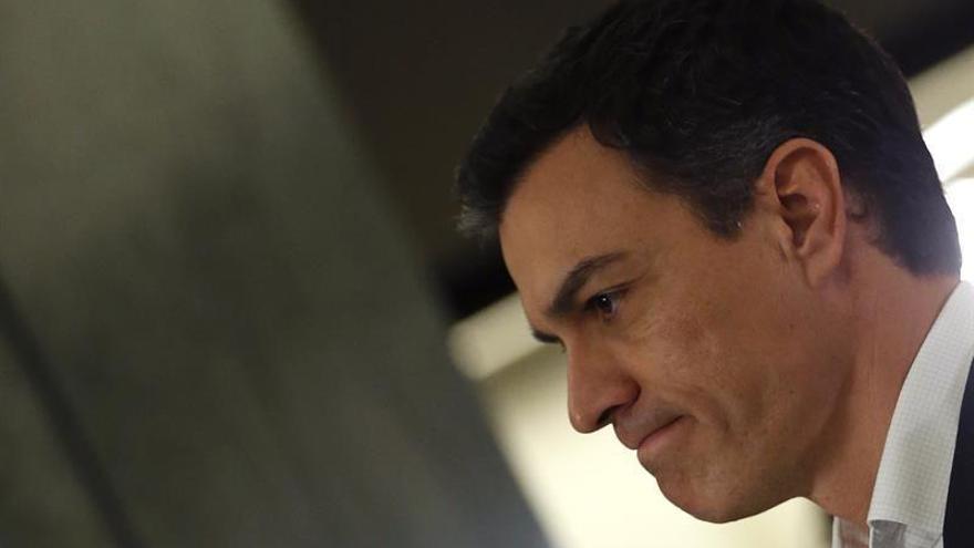 El PSOE descarta que Sánchez intente formar gobierno si Rajoy declina presentarse a la investidura