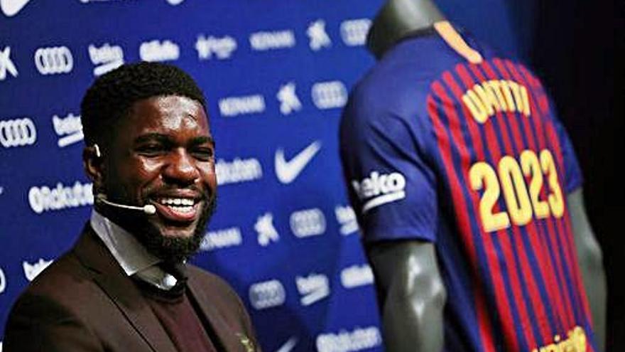 Umtiti, el dia de la seva renovació fins al 2023.