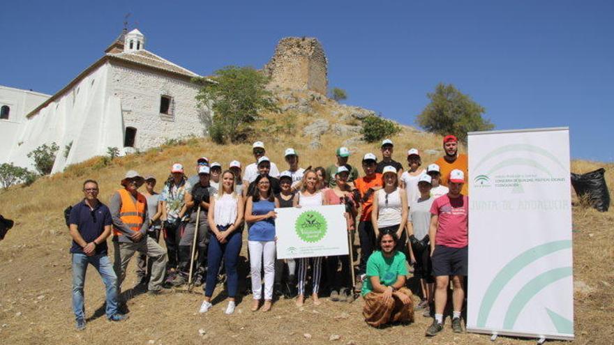 Imagen de los voluntarios en Archidona.