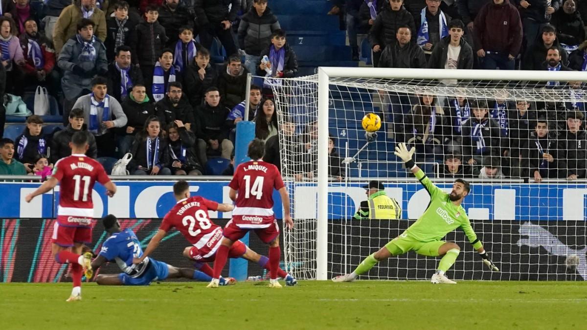 Acción del gol de Samu