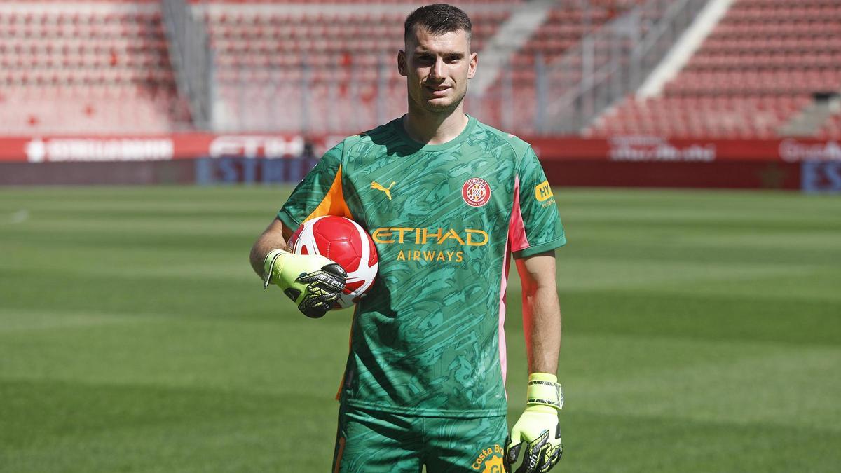Dominik Livakovic, el dia de la presentació amb el Girona