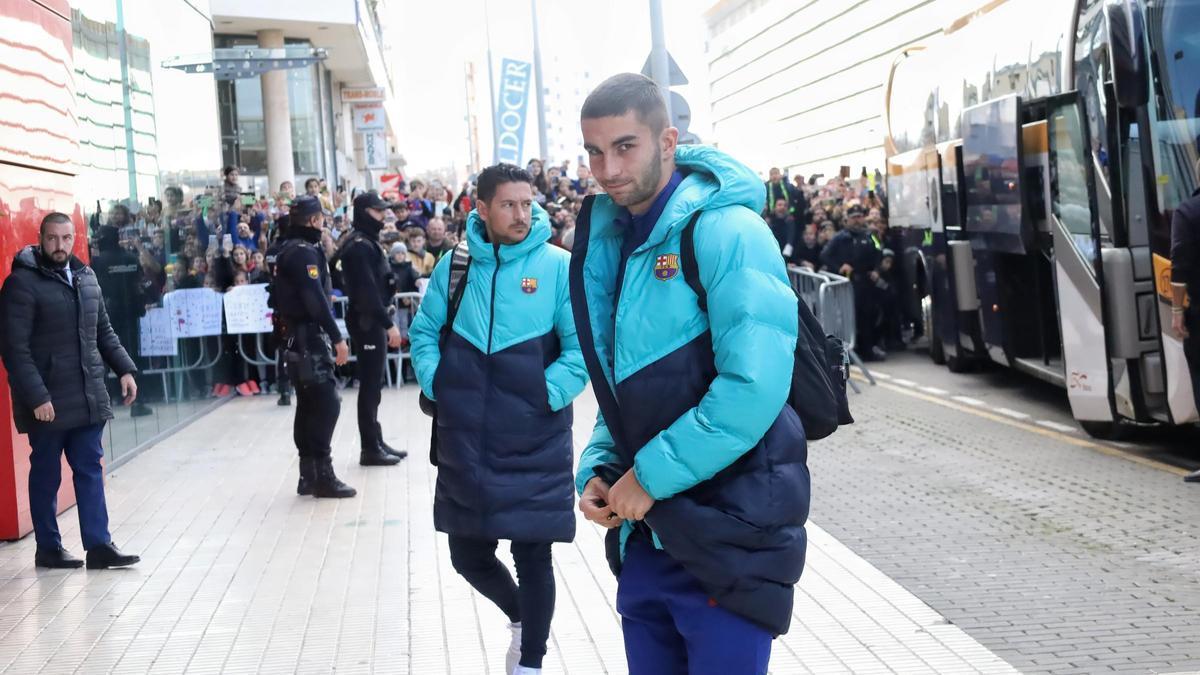 Ferrán Torres, en su llegda al Hotel Luz de Castellón, hace dos temporadas.