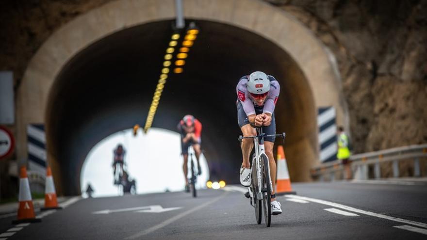 Jan Frodeno y Nicola Spirig, campeones del Anfi Challenge Mogán Gran Canaria