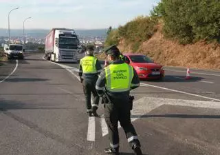La Audiencia juzga a un guardia civil acusado de falsificar una infracción
