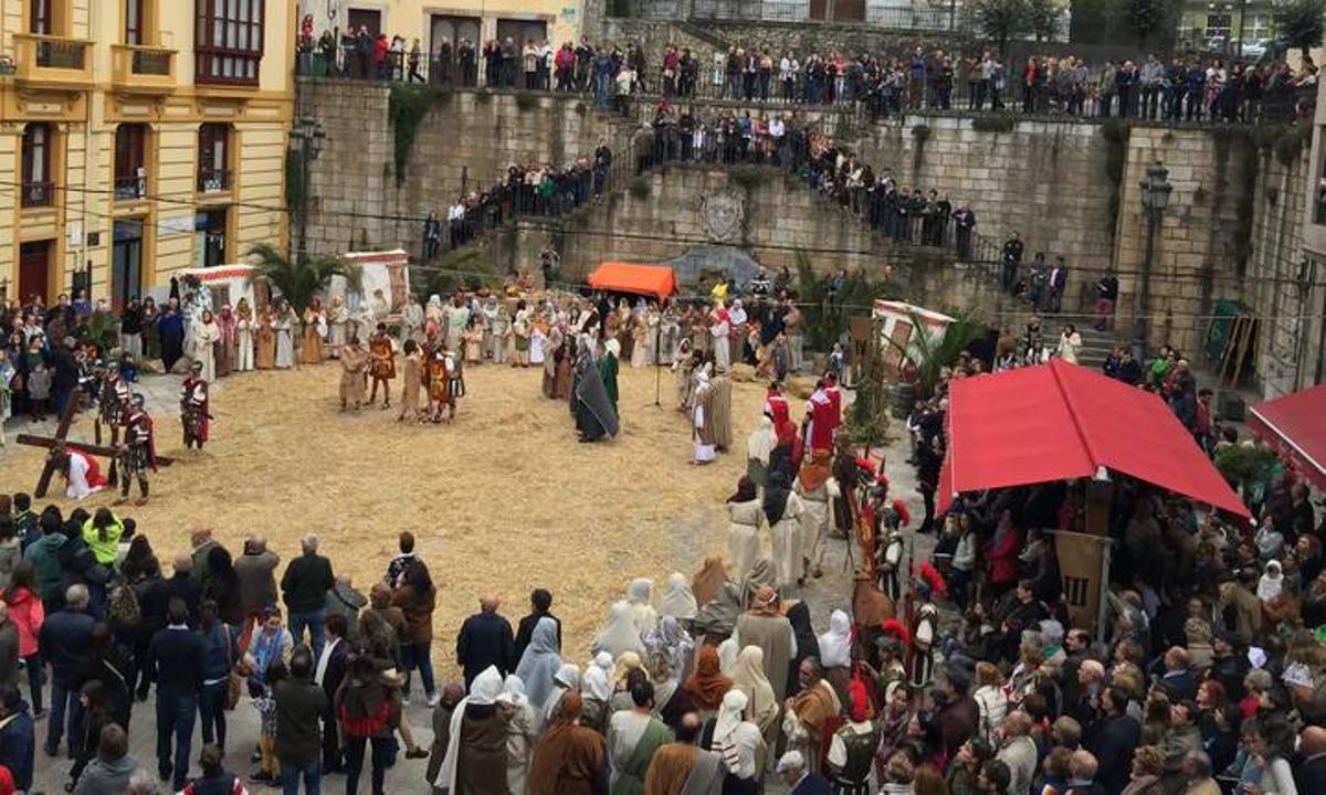 VIA CRUCIS DE INFIESTO