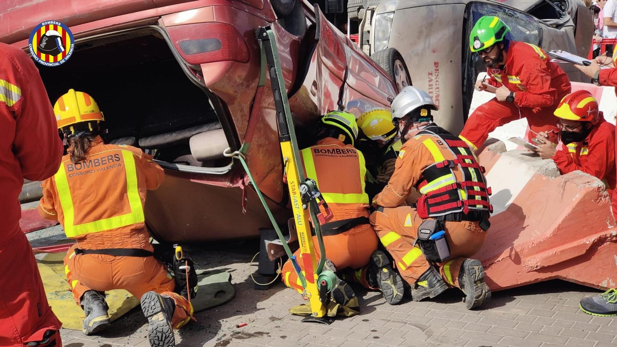 Encuentro de equipos de rescate de accidentes de tráfico en Torrent