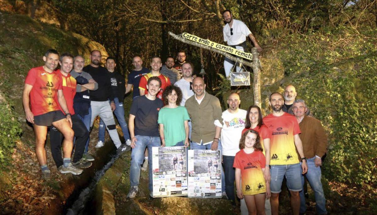 Presentación del trail con presencia del alcalde de Porriño.