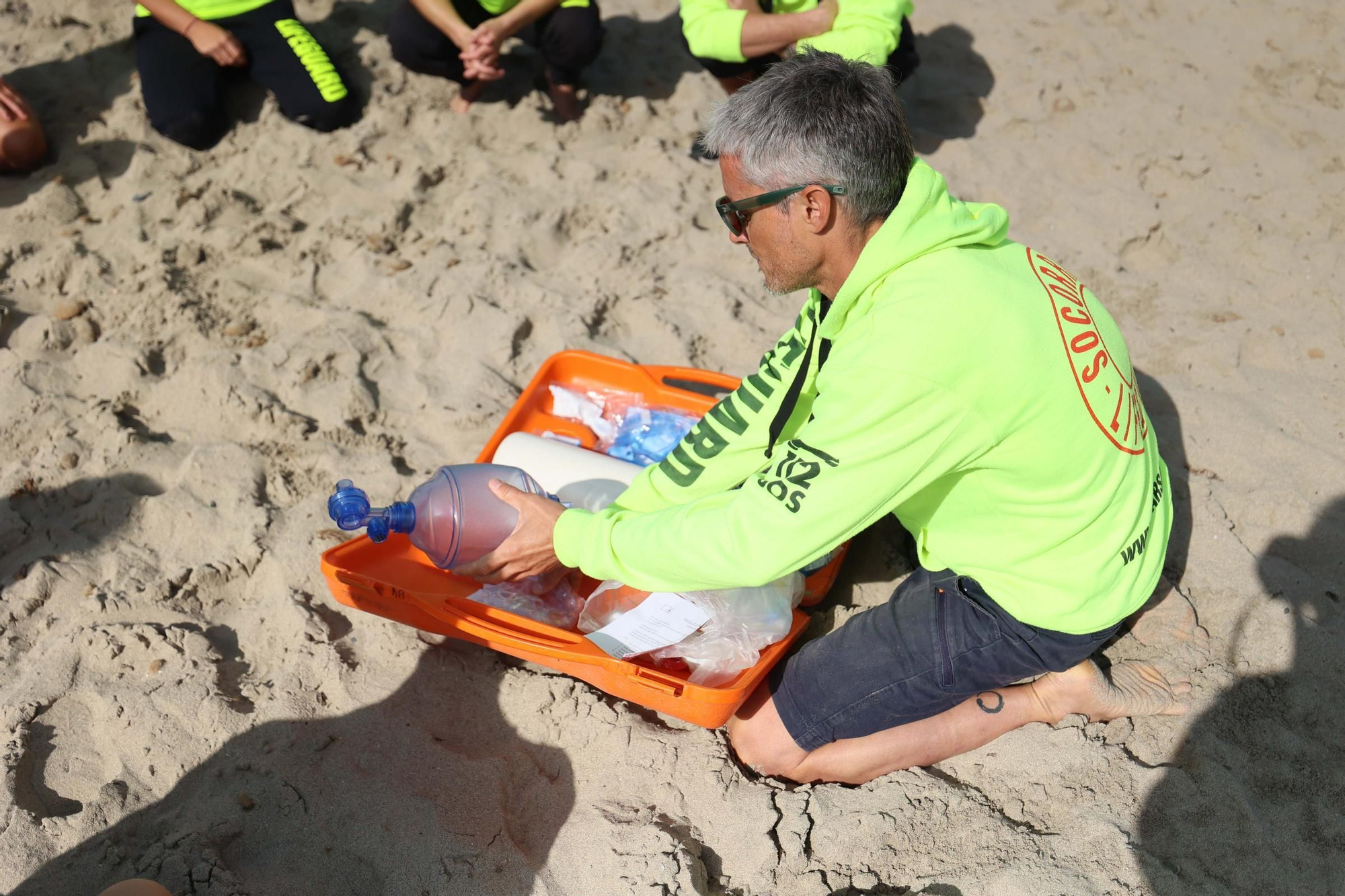 Galería: Más de 40 socorristas empiezan en nueve playas de Sant Josep