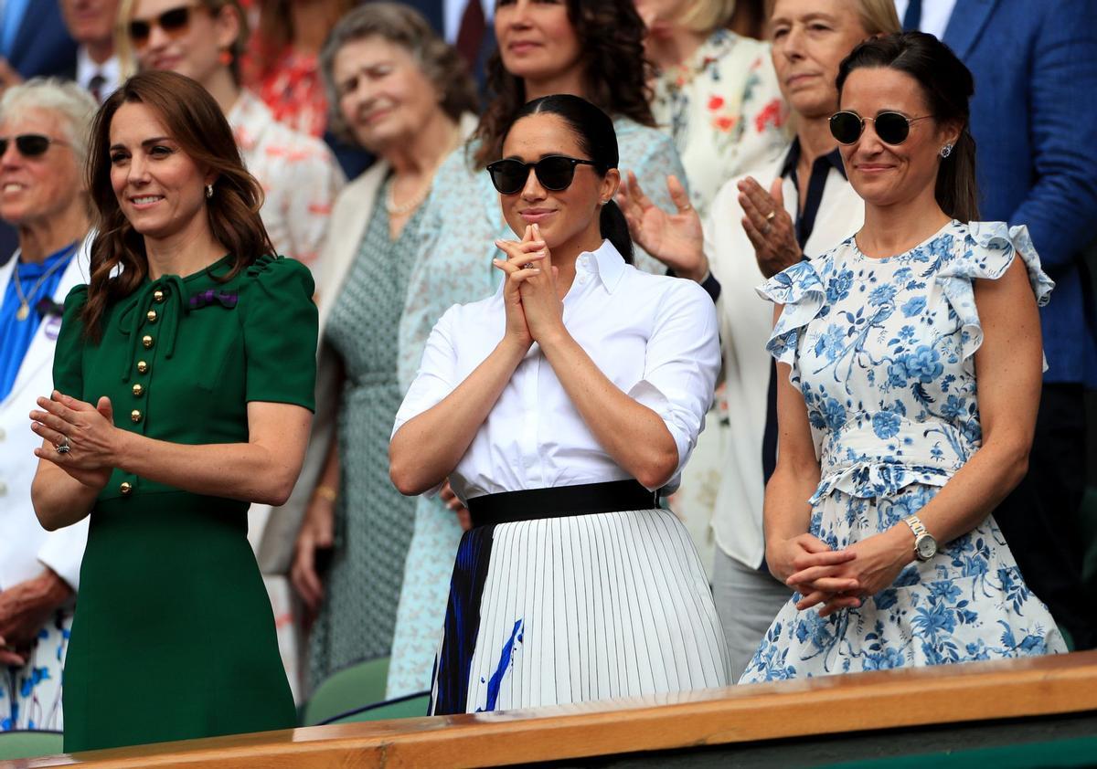 Pippa Middleton junto a su hermana Kate y Meghan markle en Wimbledon