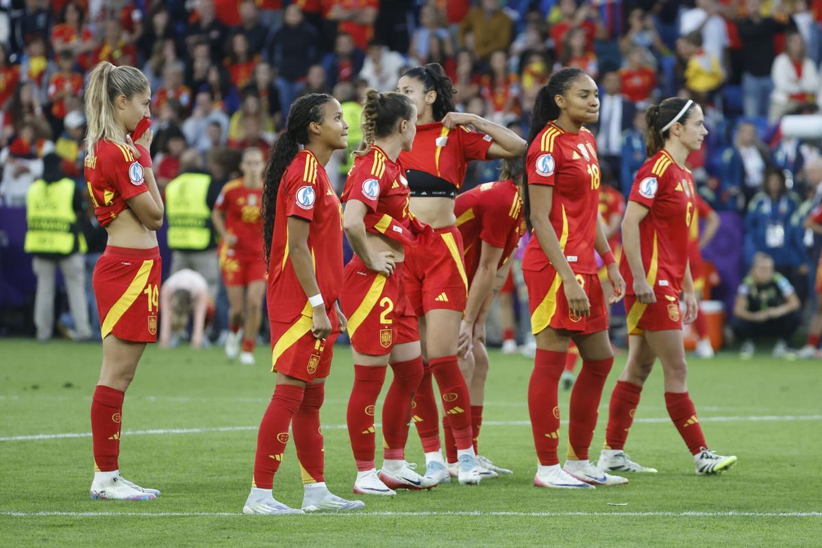 Las jugadoras encajaron la derrota con lágrimas en los ojos