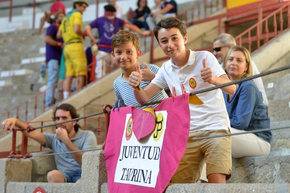 Los recortadores dan paso a la primera tarde de toros con Ferrera, "El Juli" y Roca Rey.