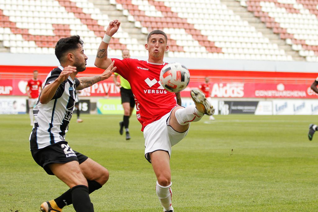 El Real Murcia no levanta cabeza (0-0)