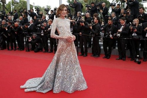 Banderas y las modelos se hacen sitio en la alfombra roja de Cannes