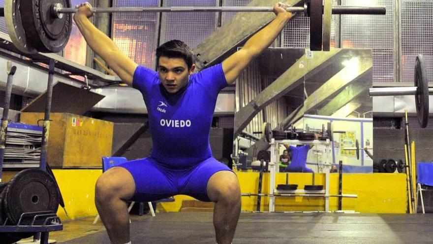 Alberto Fernández, durante un entrenamiento.