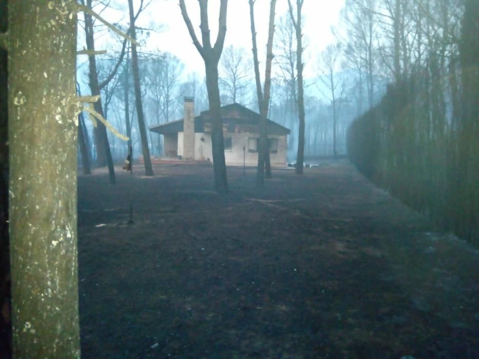 Viviendas afectadas por el fuego en Marxuquera.